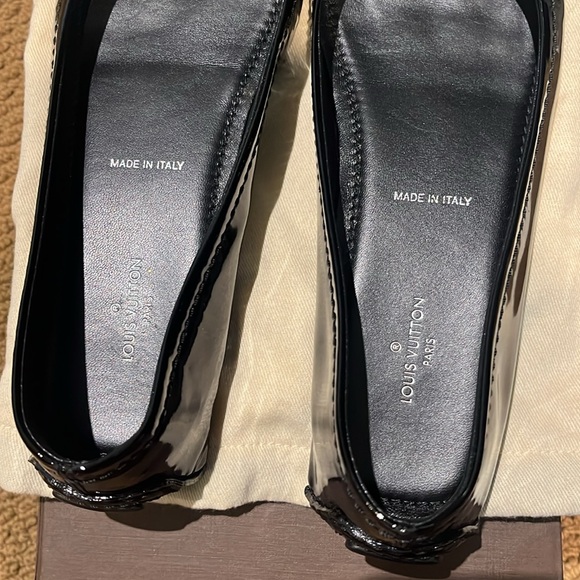 LOUIS VUITTON Ballet Flats - Picture 8 of 8